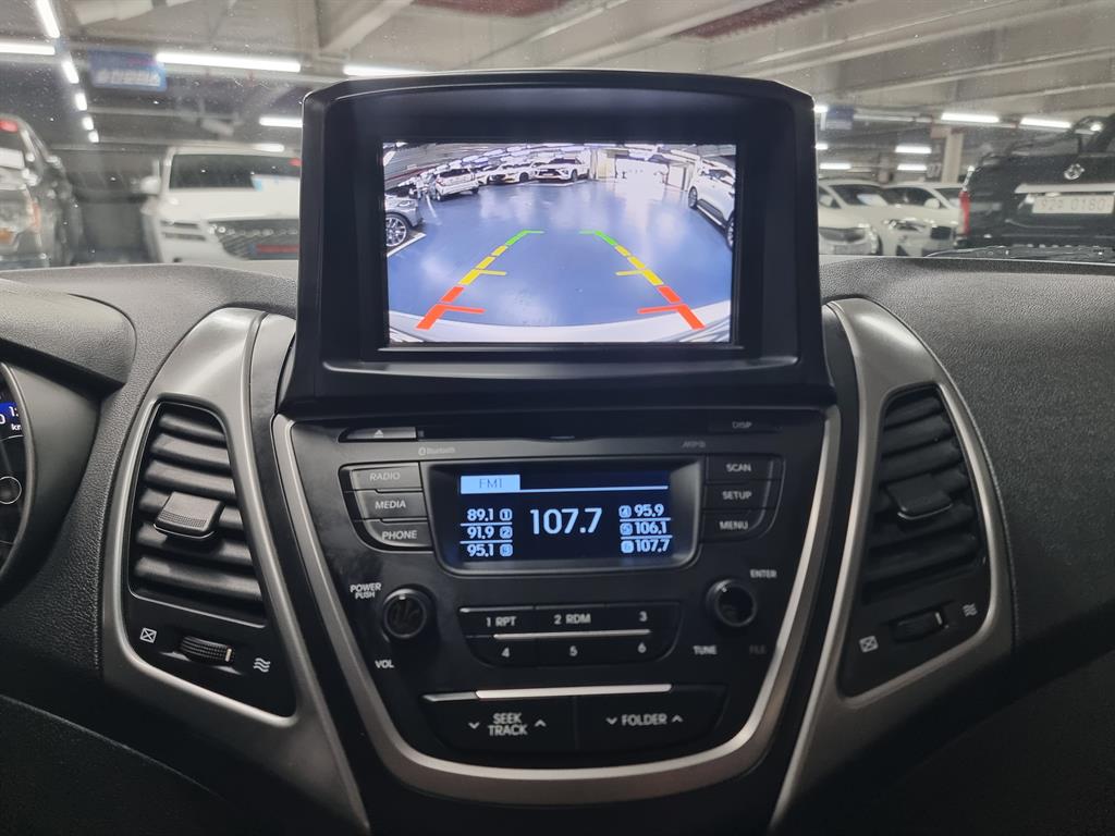 HYUNDAI Avante 2015 Plateado - Importación desde Corea - HF Imports Iquique - Foto 13