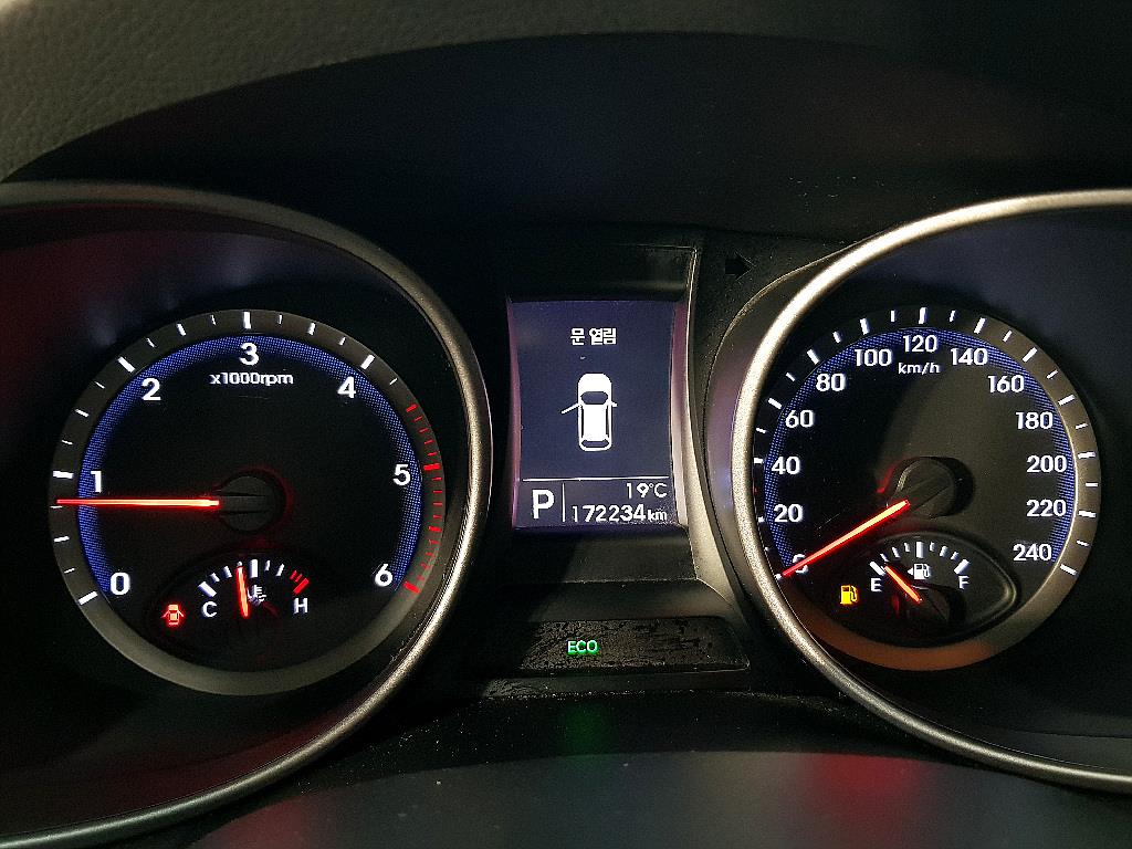 HYUNDAI Santa Fe - Vista 7