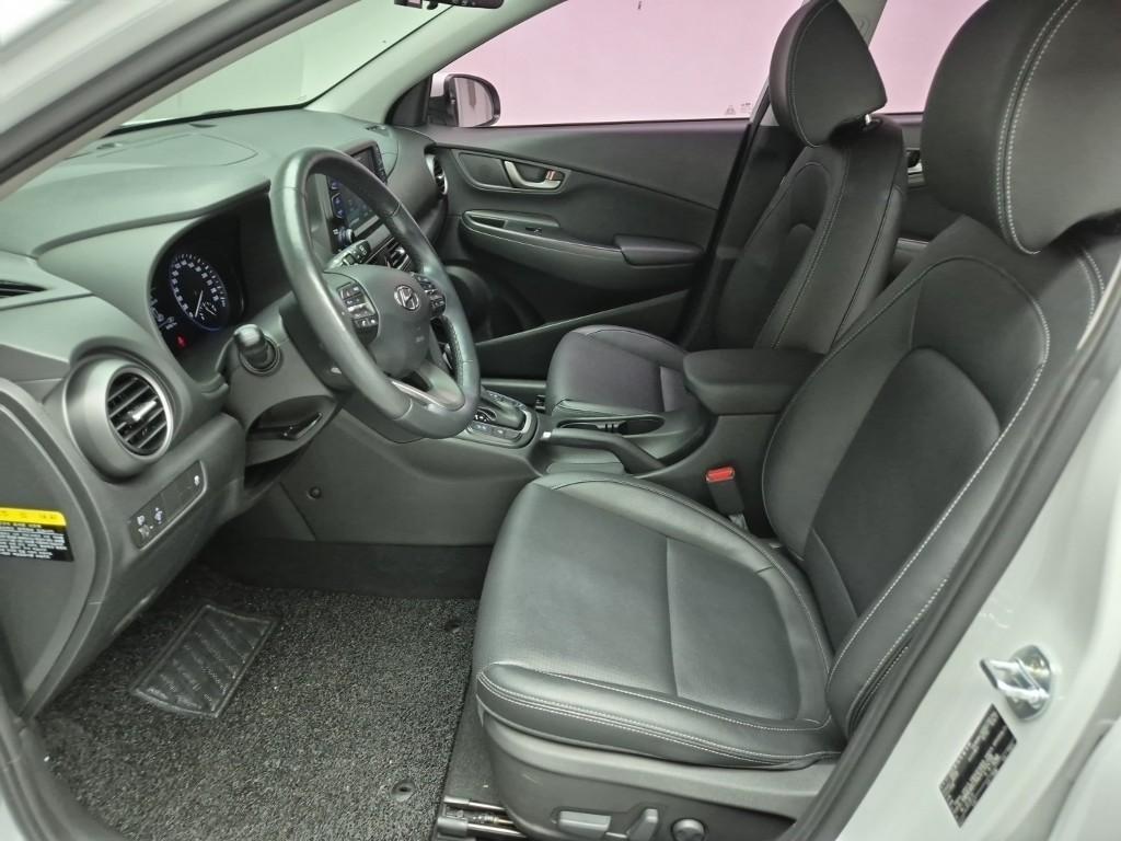 HYUNDAI Kona - Vista 9