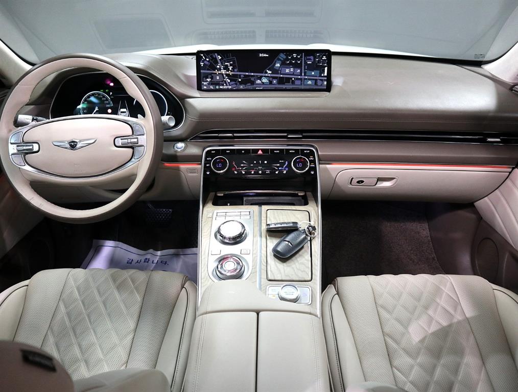Genesis GV80 - Vista 5
