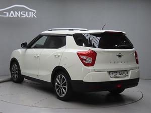 Ssangyong Tivoli - Vista 6