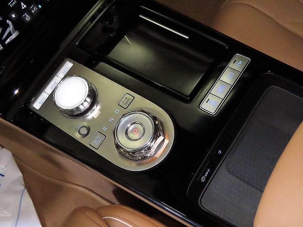 Genesis G80 - Vista 12