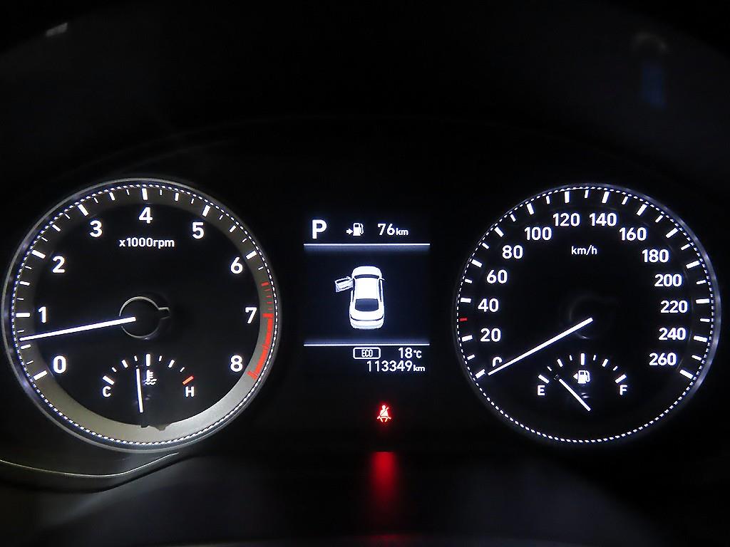 HYUNDAI Grandeur - Vista 9