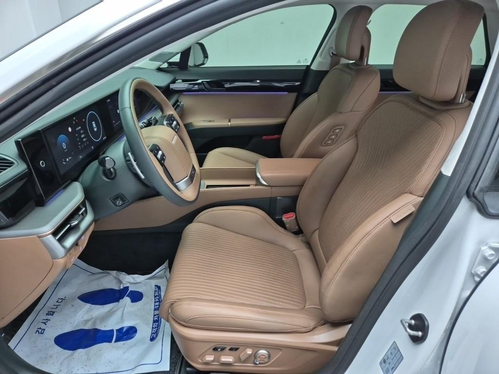 HYUNDAI Grandeur - Vista 11