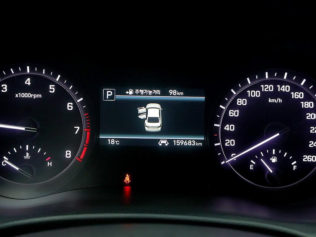 Genesis G80 - Vista 11
