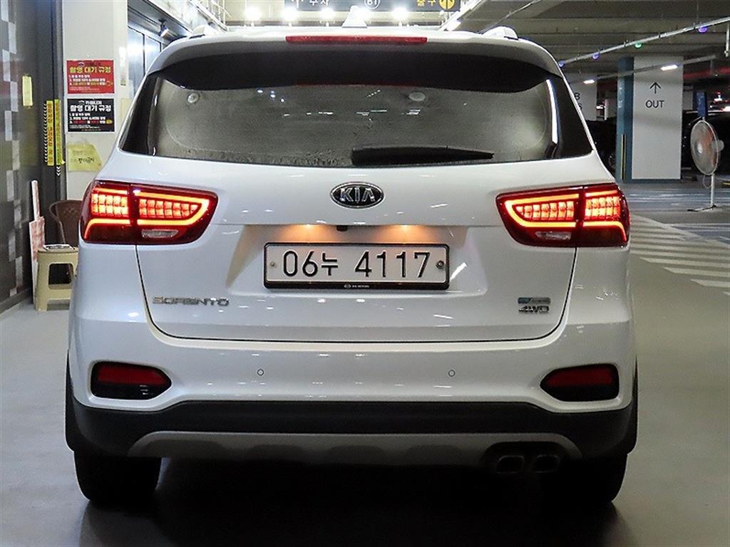 KIA Sorento - Vista 5