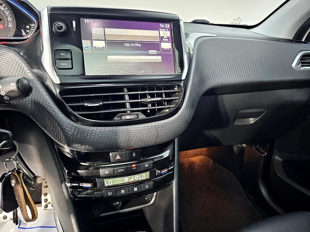 Peugeot 2008 2017 Blanco - Importación desde Corea - HF Imports Iquique - Foto 13