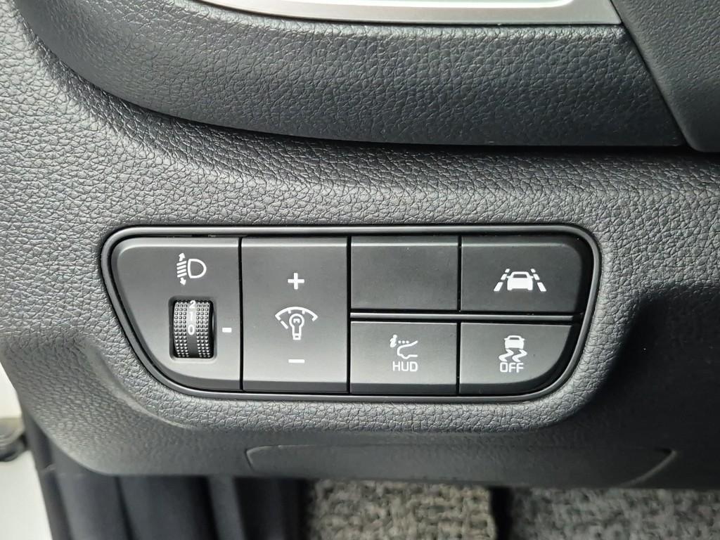 KIA Seltos 2023 Blanco - Importación desde Corea - HF Imports Iquique - Foto 17