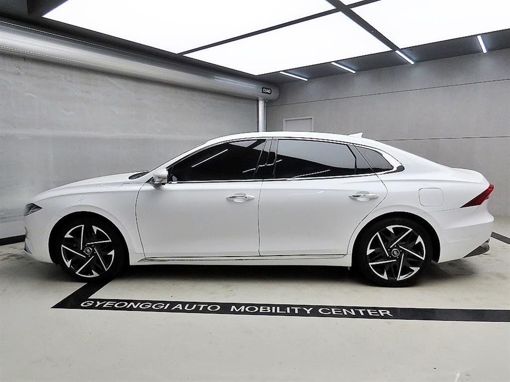 HYUNDAI Grandeur - Vista 3