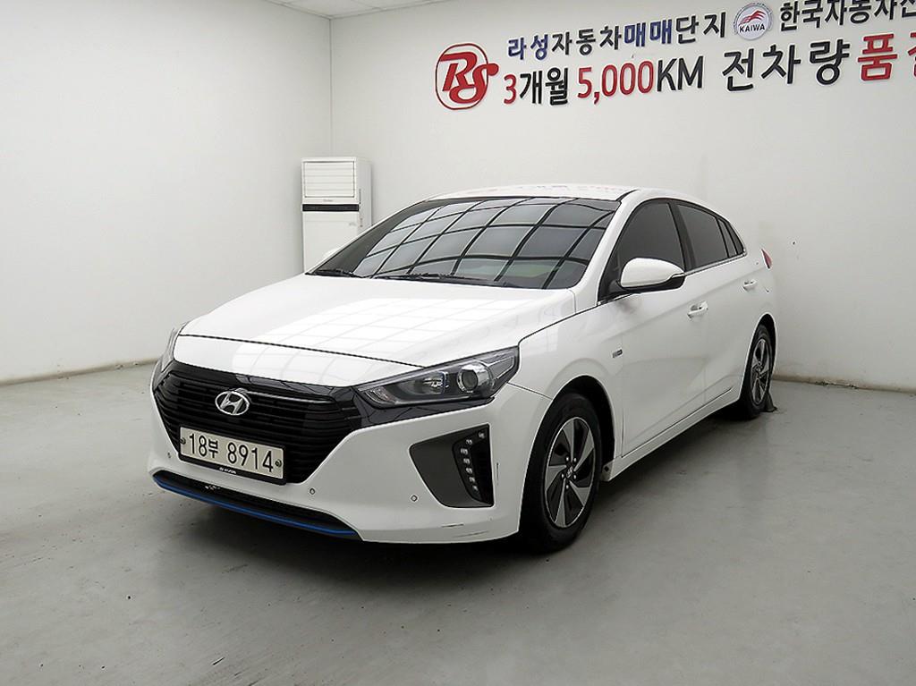 HYUNDAI Ioniq - Vista 2