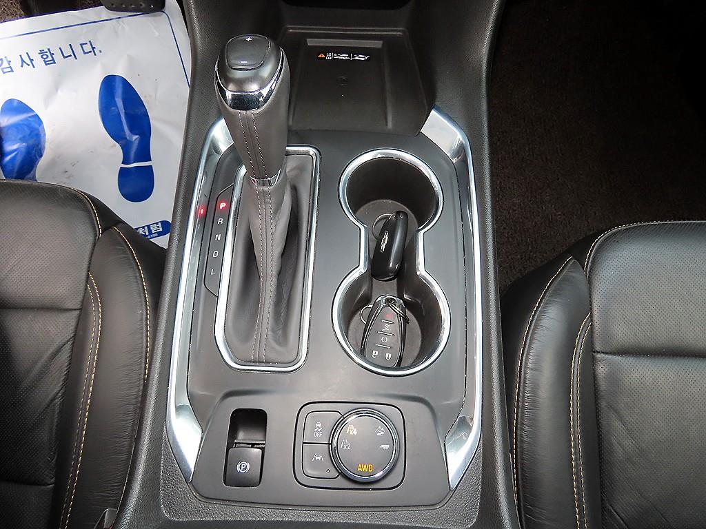 Chevrolet Travers - Vista 10