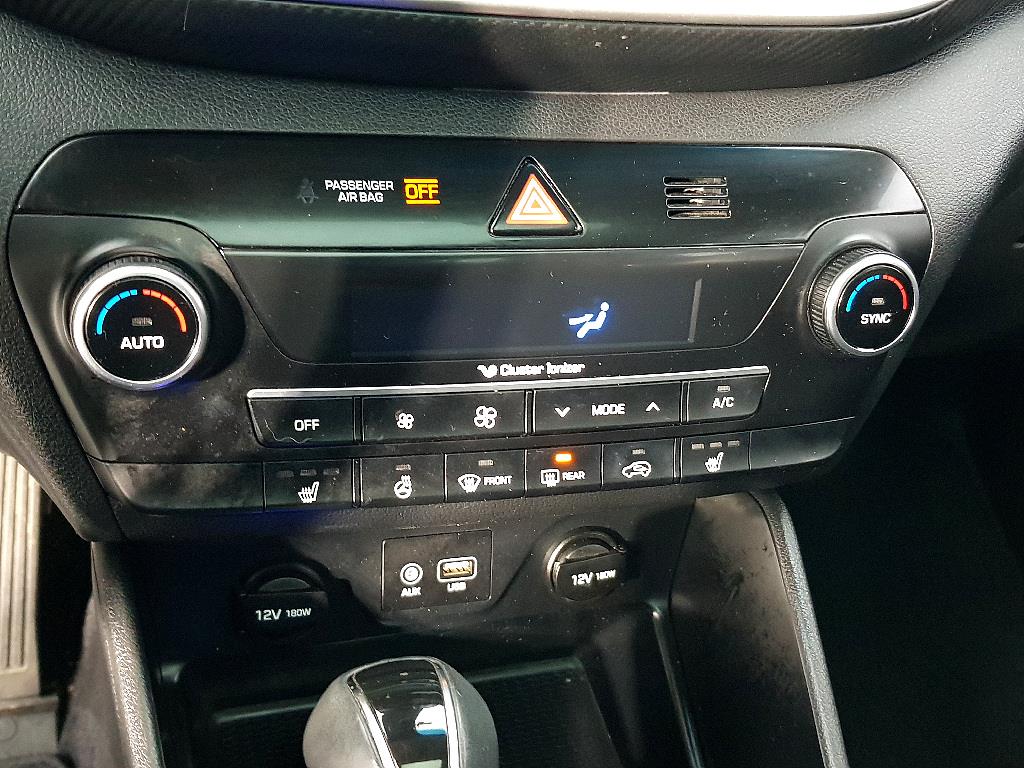HYUNDAI Tucson 2019 Blanco - Importación desde Corea - HF Imports Iquique - Foto 13