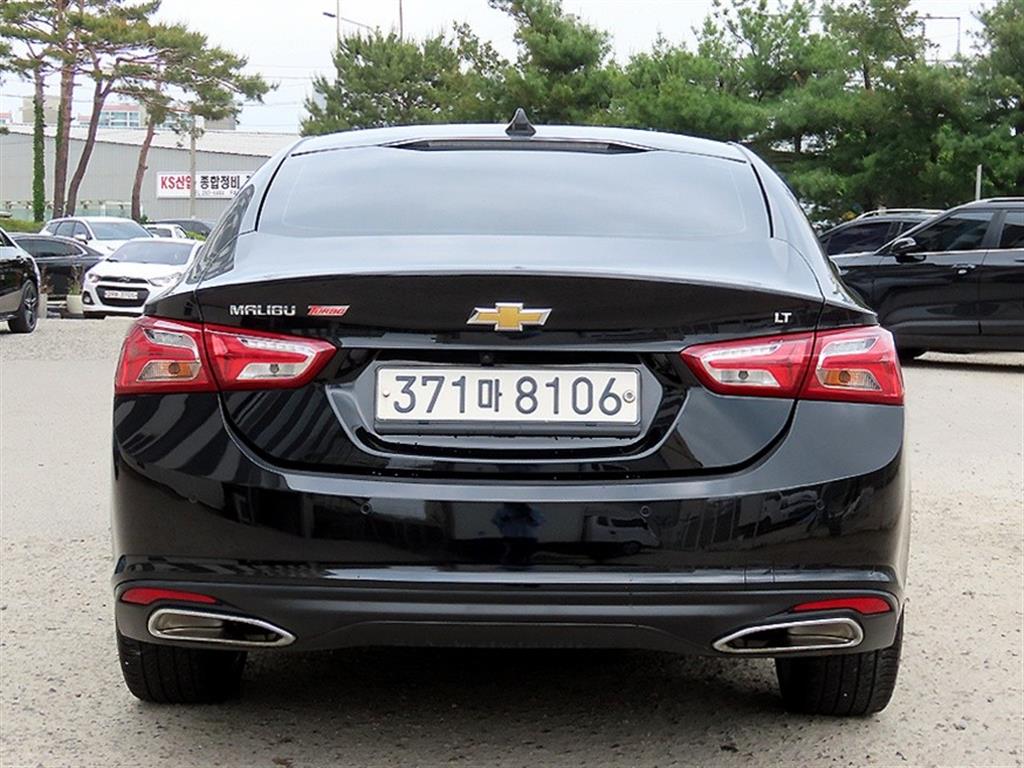 Chevrolet Malibu - Vista 4