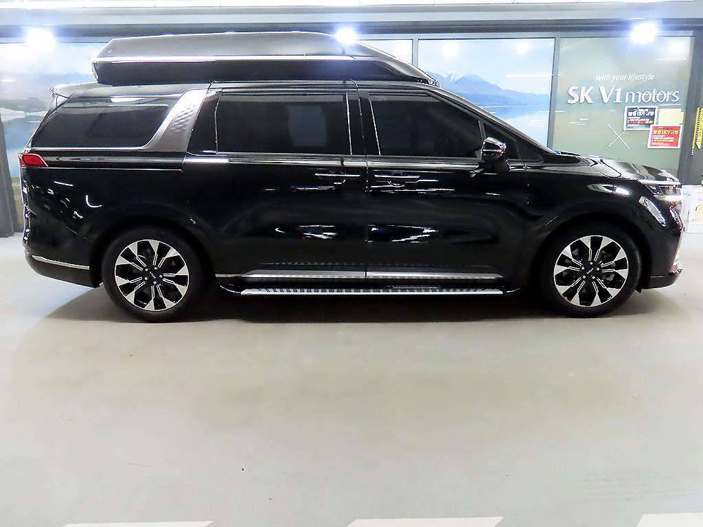 KIA Carnival - Vista 3