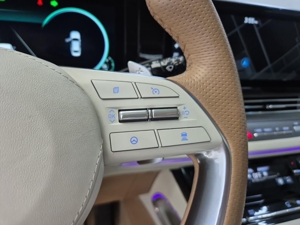 HYUNDAI Grandeur - Vista 8