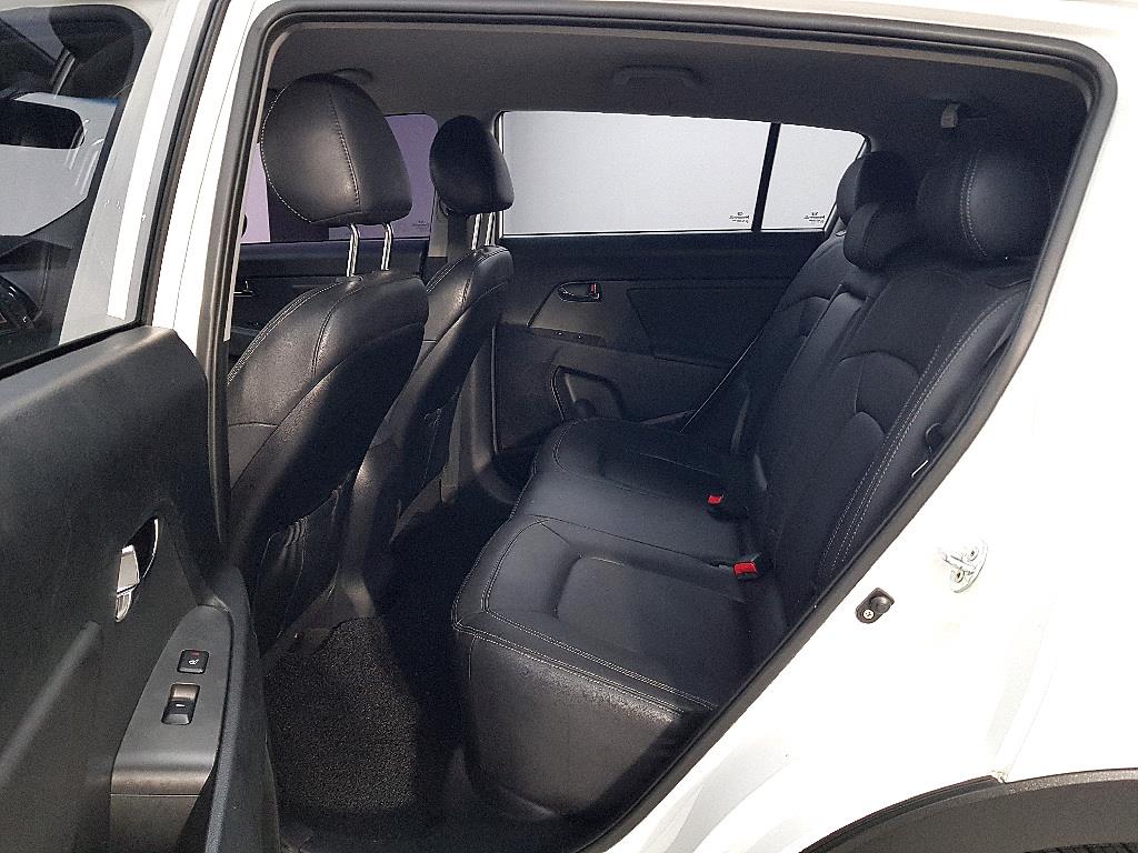 KIA Sportage - Vista 9