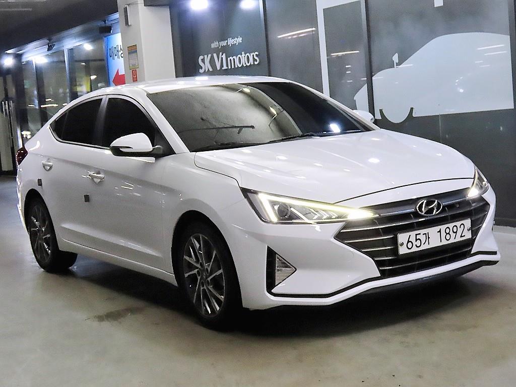 HYUNDAI Avante 2020 Blanco - Importación desde Corea - HF Imports Iquique - Foto 1