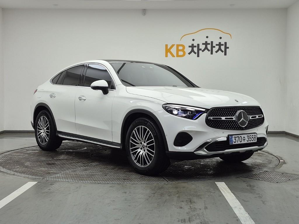 Mercedes Benz GLC Class - Vista 2