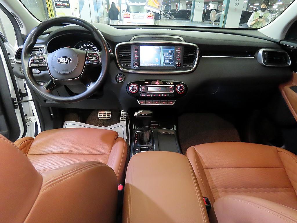 KIA Sorento - Vista 10