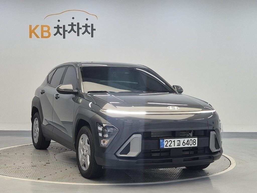 HYUNDAI Kona - Vista 4