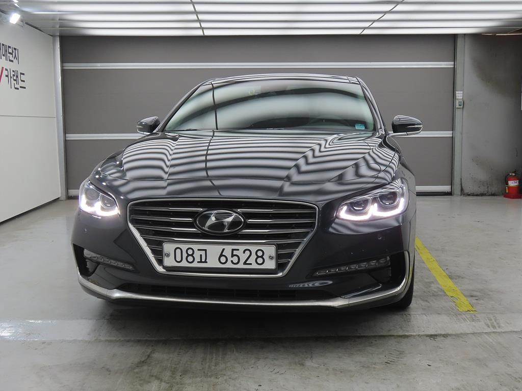 HYUNDAI Grandeur - Vista 2