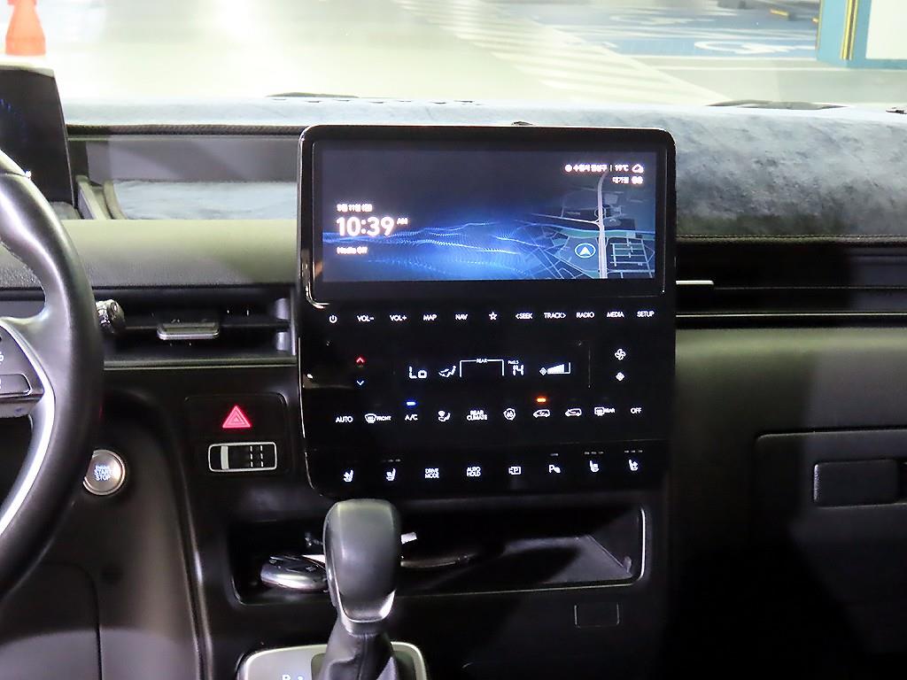 HYUNDAI Staria - Vista 11