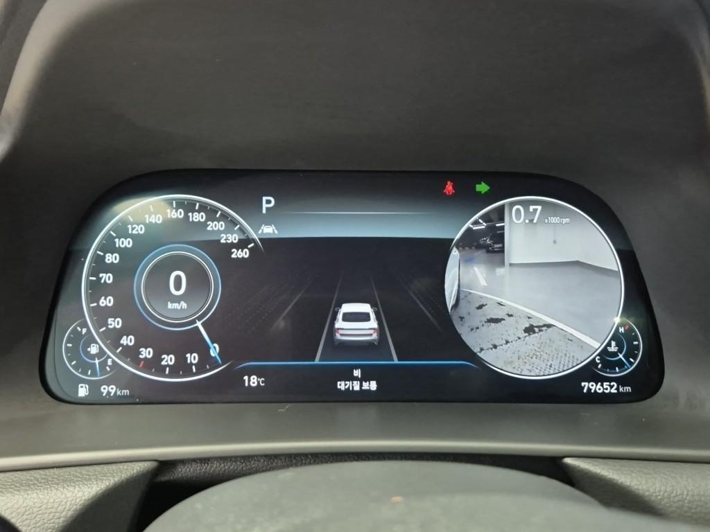 HYUNDAI Sonata - Vista 6