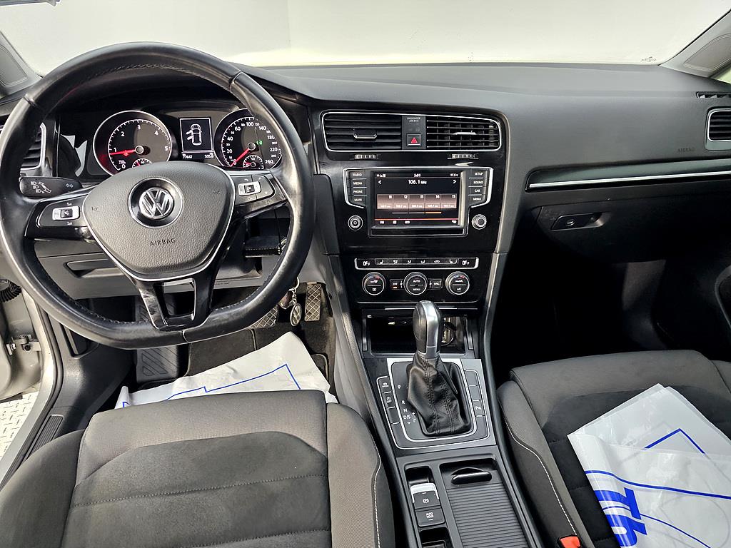 Volkswagen Golf - Vista 5
