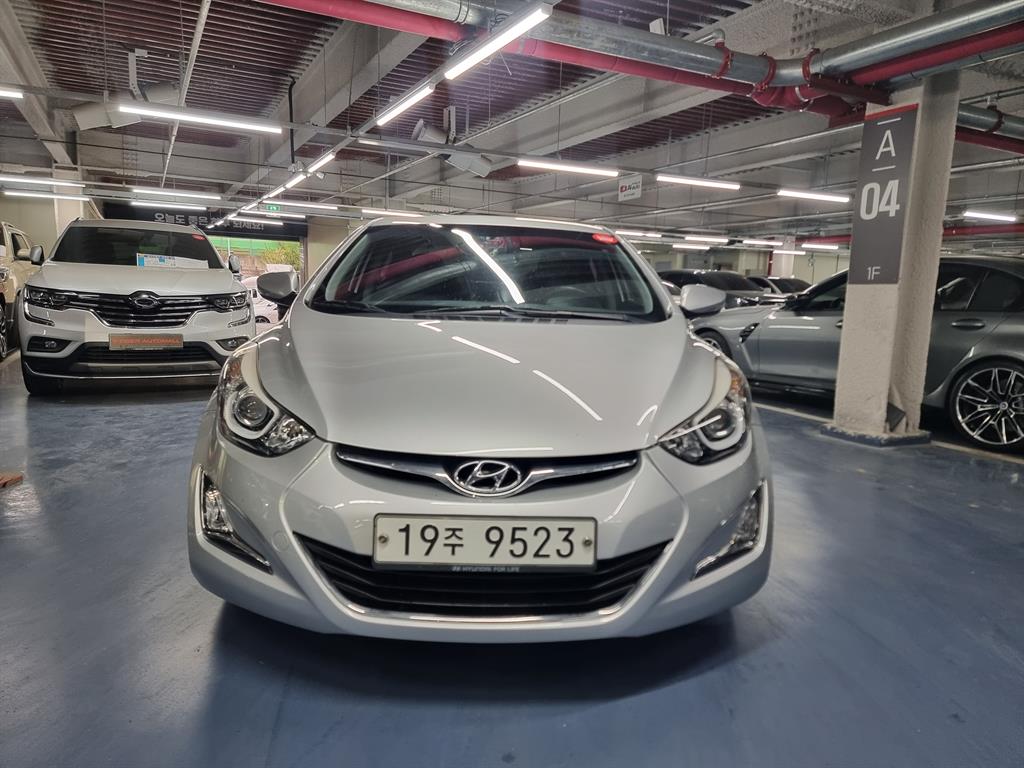 HYUNDAI Avante 2015 Plateado - Importación desde Corea - HF Imports Iquique - Foto 1