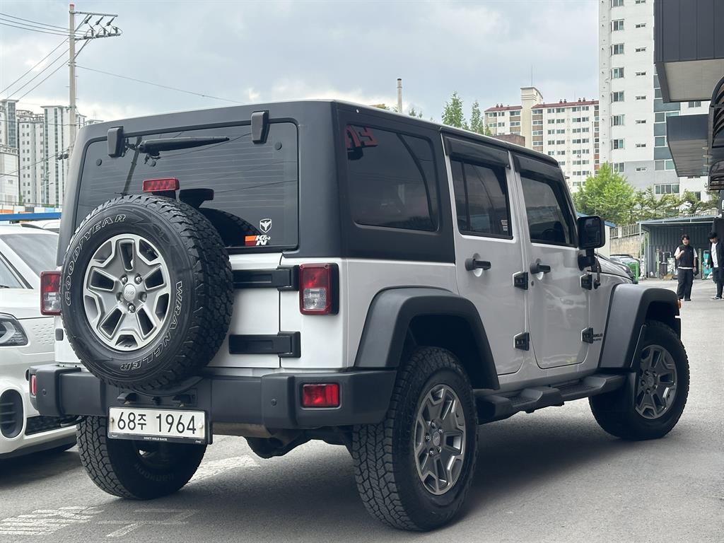Jeep Wrangler - Vista 2