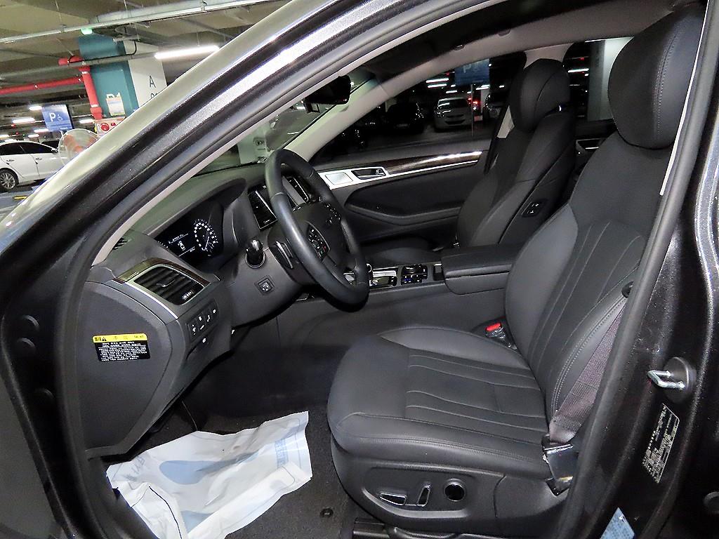 Genesis G80 - Vista 6