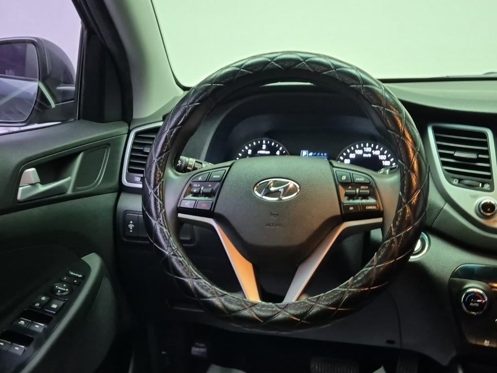 HYUNDAI Tucson - Vista 8