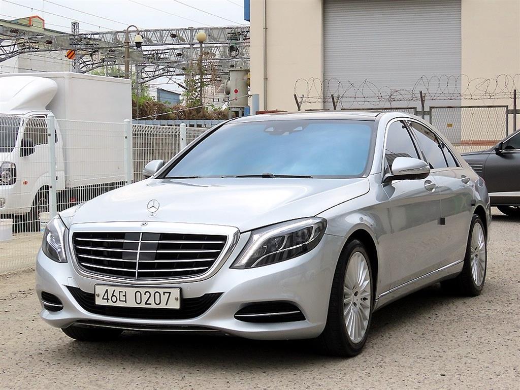 Mercedes Benz S Class - Vista 2