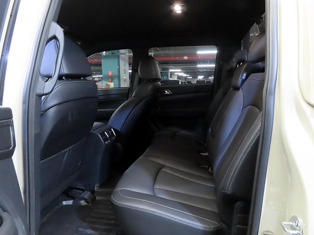 Ssangyong Rexton - Vista 7