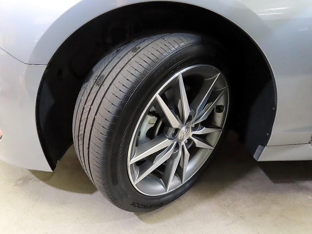 HYUNDAI Sonata 2016 Gris - Importación desde Corea - HF Imports Iquique - Foto 19