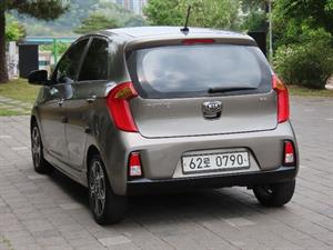KIA Morning - Vista 8
