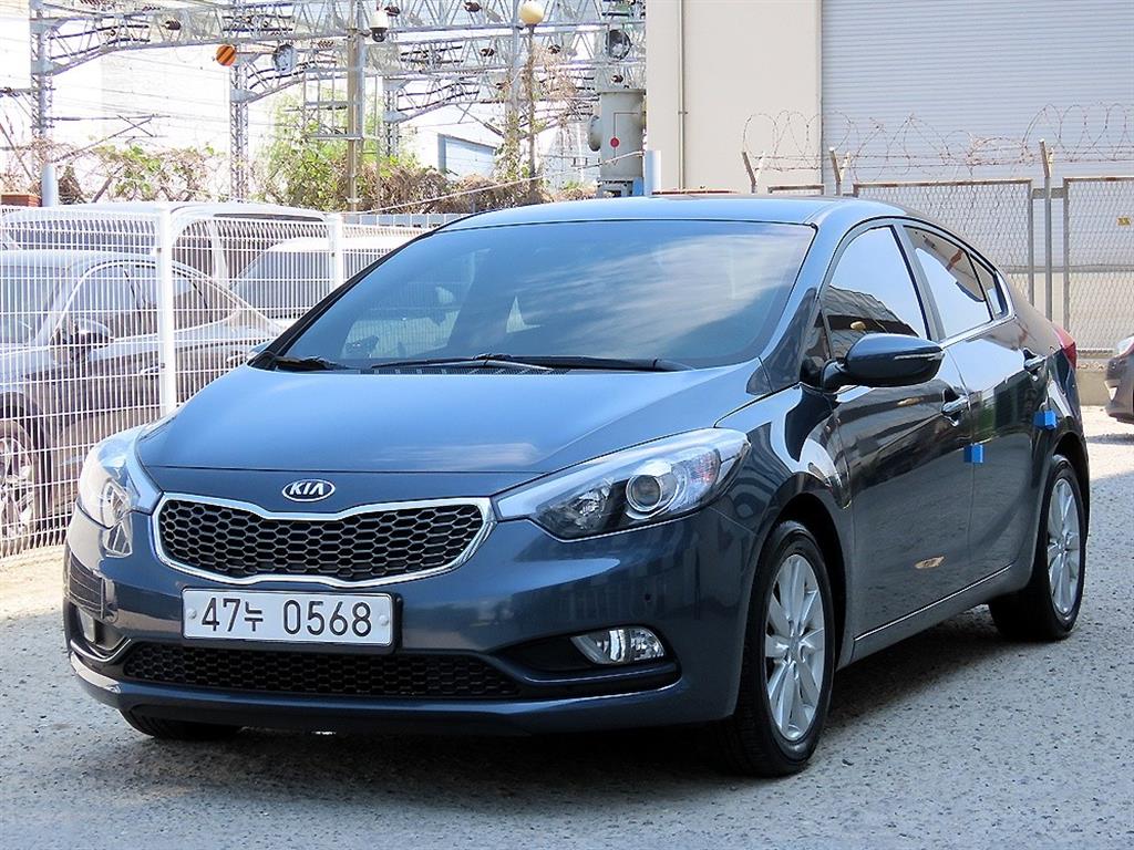 KIA K3 - Vista 2