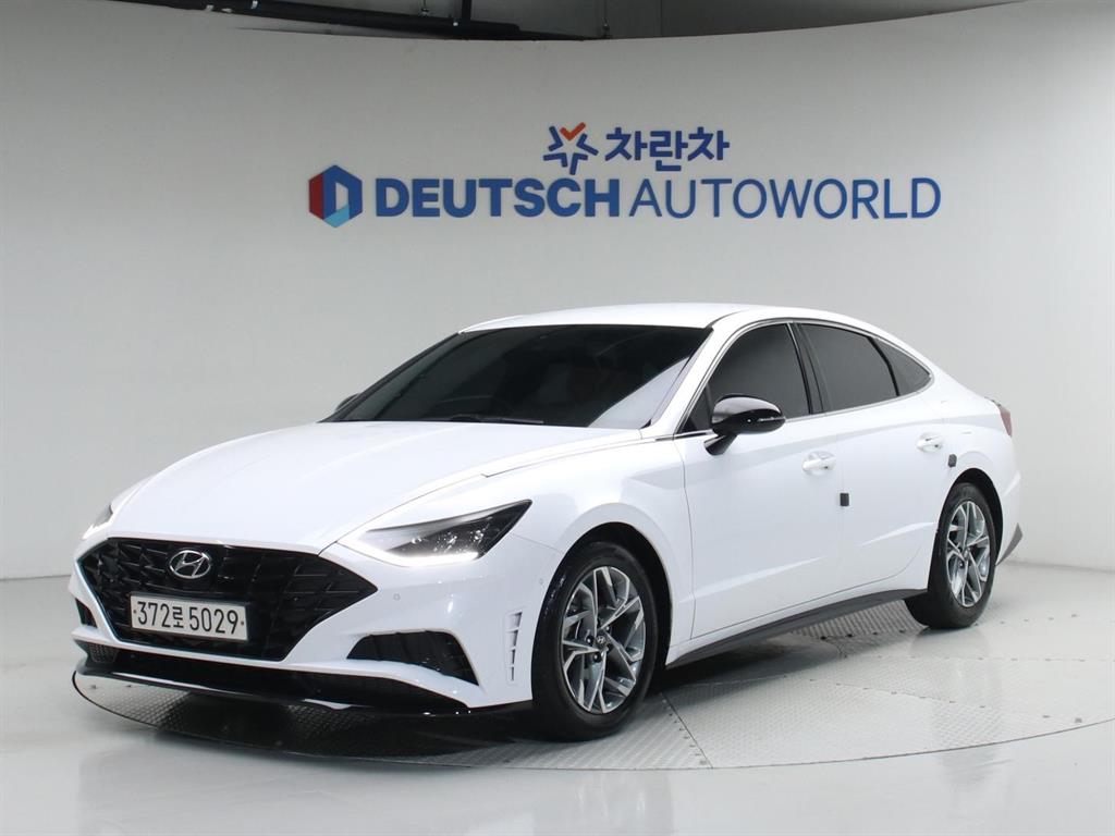 HYUNDAI Sonata 2022 Blanco - Importación desde Corea - HF Imports Iquique - Foto 1