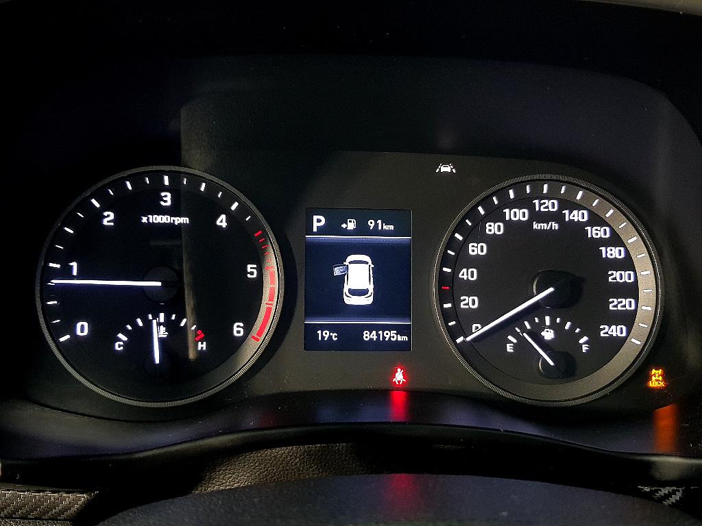 HYUNDAI Tucson - Vista 7