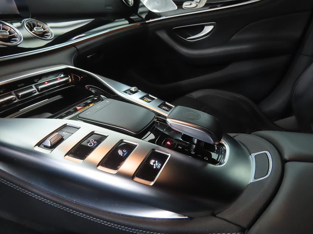 Mercedes Benz AMG GT - Vista 11