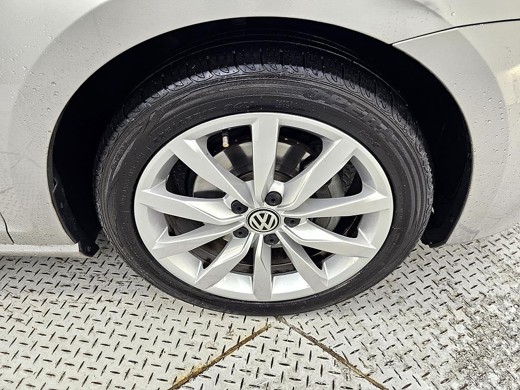 Volkswagen Golf 2016 Blanco - Importación desde Corea - HF Imports Iquique - Foto 20