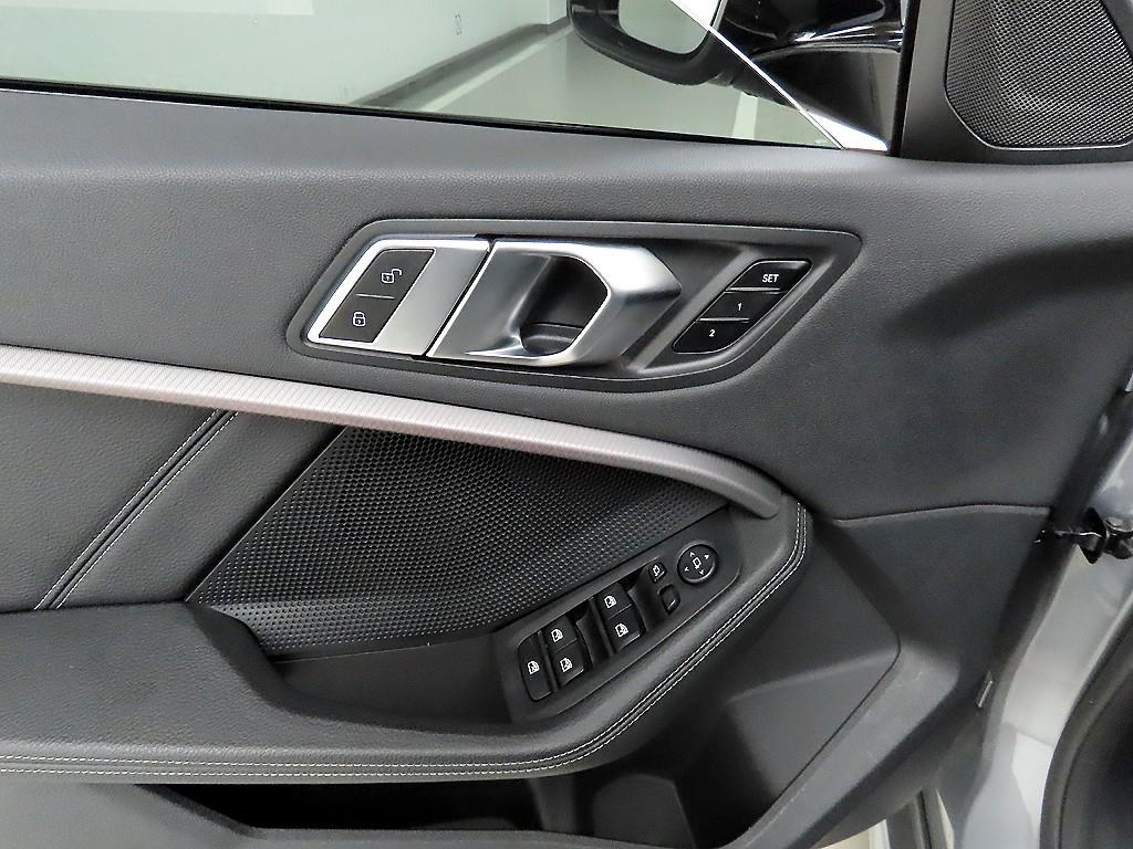 BMW 2 series - Vista 12