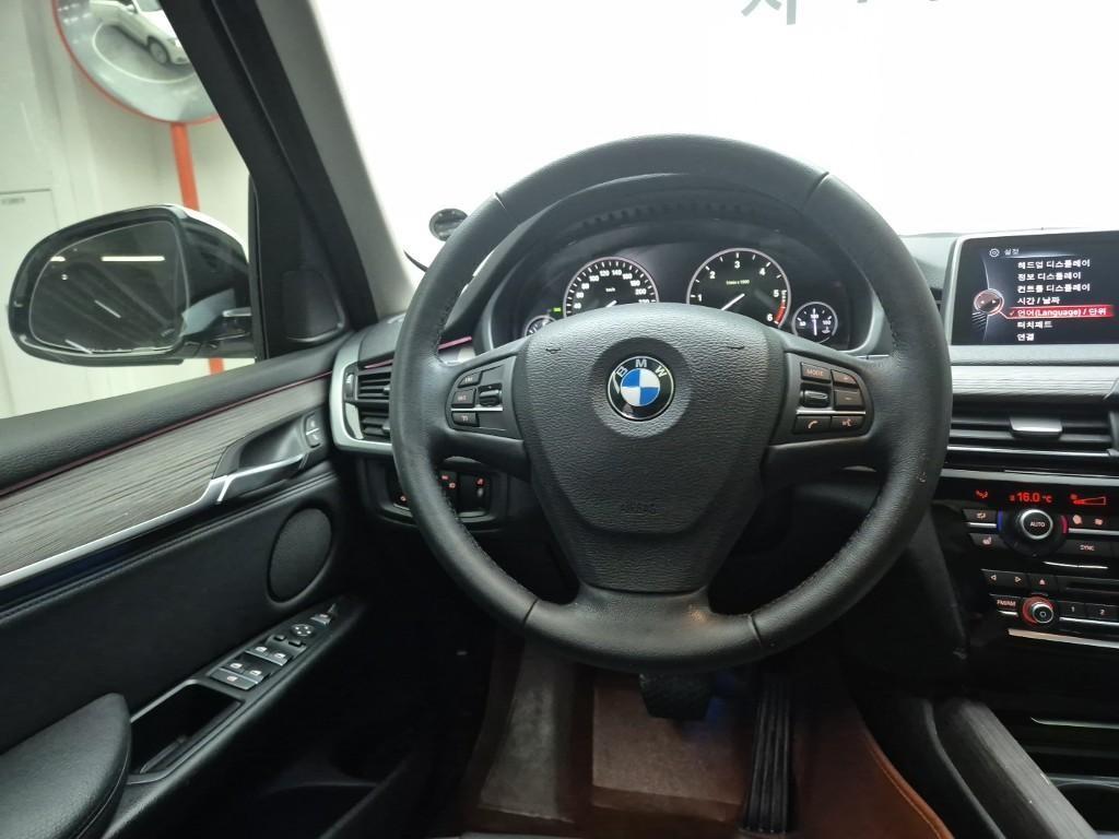 BMW X5 - Vista 9