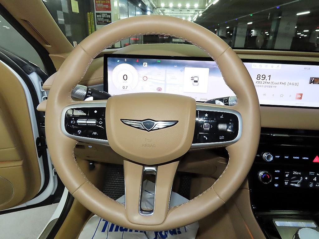 Genesis G80 - Vista 8