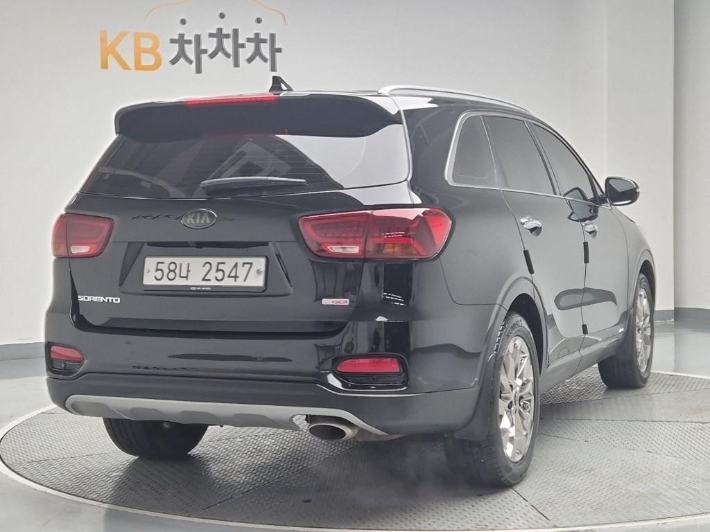 KIA Sorento - Vista 3