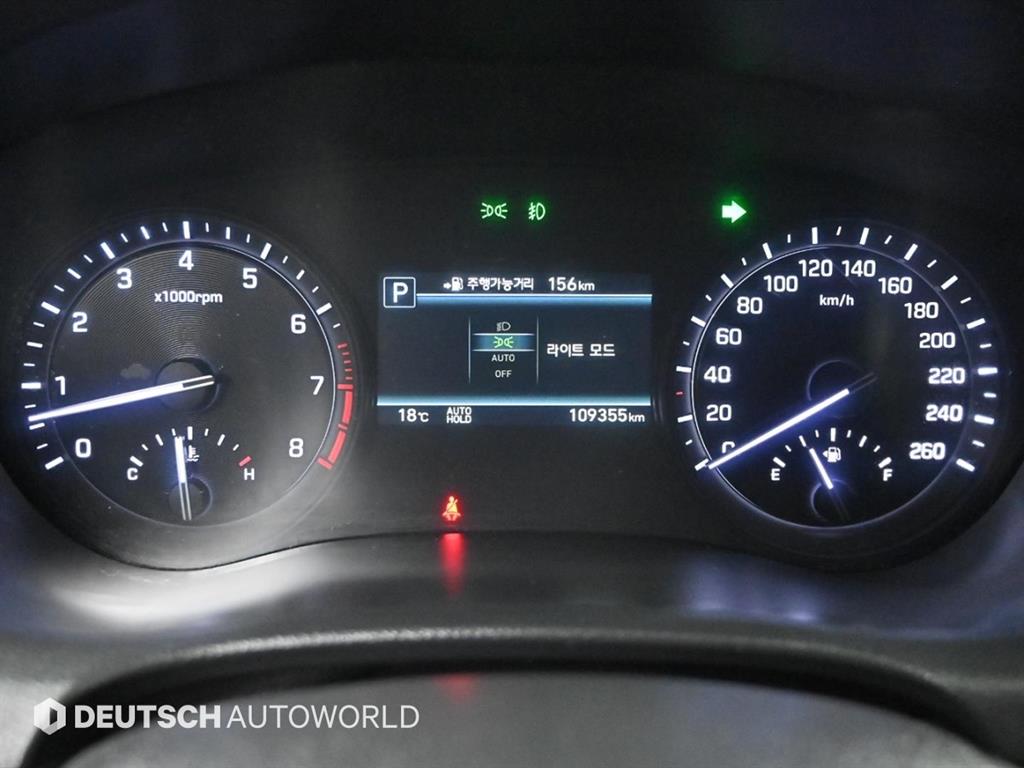 Genesis G80 - Vista 8