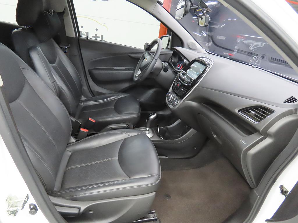 Chevrolet Spark - Vista 11
