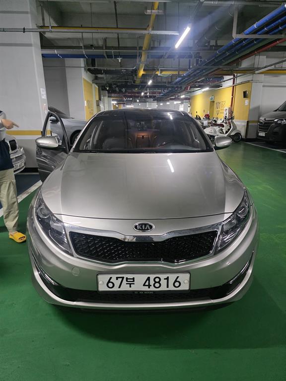 KIA K5 2011 Gris - Importación desde Corea - HF Imports Iquique - Foto 1