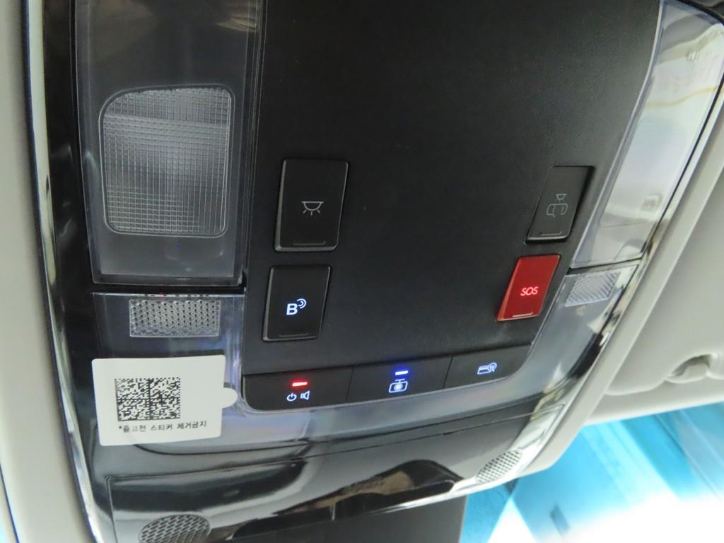 HYUNDAI Staria - Vista 11