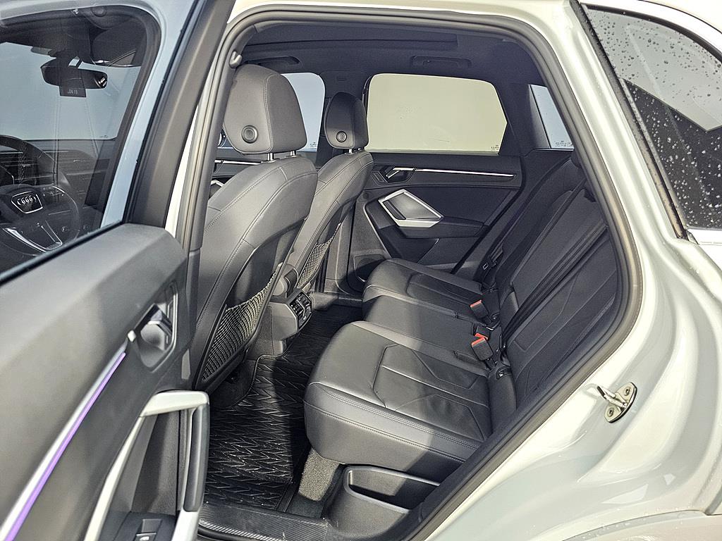 Audi Q3 - Vista 9